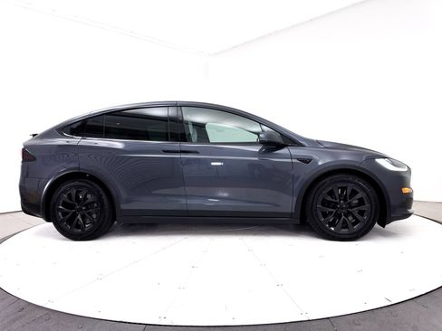 Used 2022 Tesla Model X AWD/4WD image 44