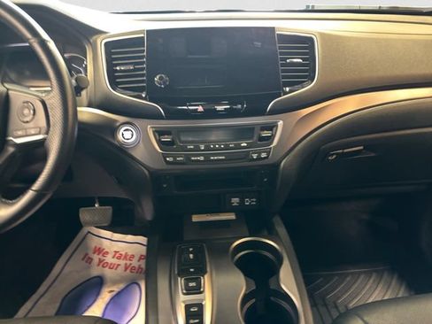 Used 2023 Honda Passport EX-L image 12