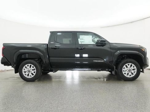 New 2026 Toyota Tacoma SR5 image 60