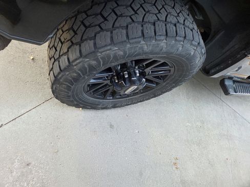 Used 2020 Ford F250 Lariat image 11