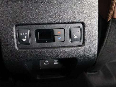 Used 2025 Mitsubishi Outlander SEL AWD/4WD image 55