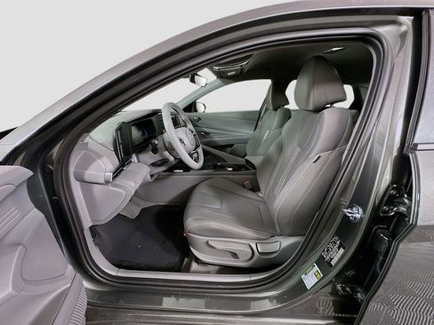 New 2026 Hyundai Elantra Sport FWD image 15