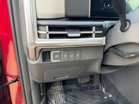 Certified 2025 Hyundai Santa Fe SEL AWD/4WD image 19