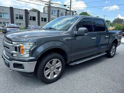 Used 2018 Ford F150 XLT w/ Equipment Group 302A Luxury image 3