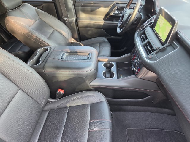 Used 2023 Chevrolet Tahoe RST w/ Luxury Package AWD/4WD image 17