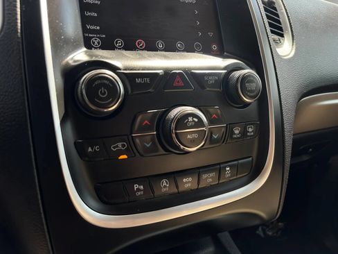 Used 2019 Dodge Durango SXT AWD/4WD image 37