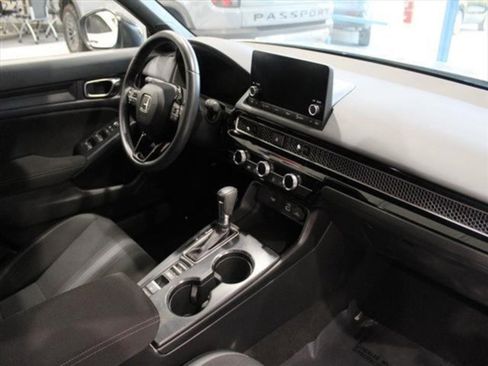 Used 2023 Honda Civic Sport image 23