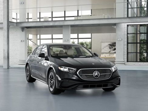 New 2026 Mercedes-Benz E 350 4MATIC Sedan image 9