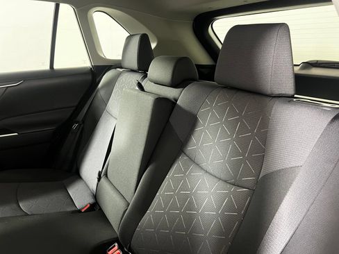 Certified 2025 Toyota RAV4 XLE AWD/4WD image 20