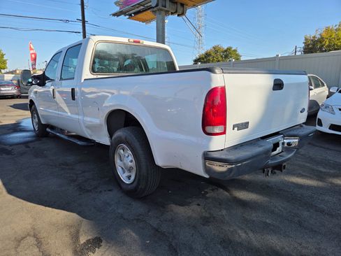 Used 2003 Ford F250 XL image 2
