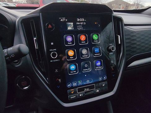 Used 2025 Subaru Forester Premium image 23