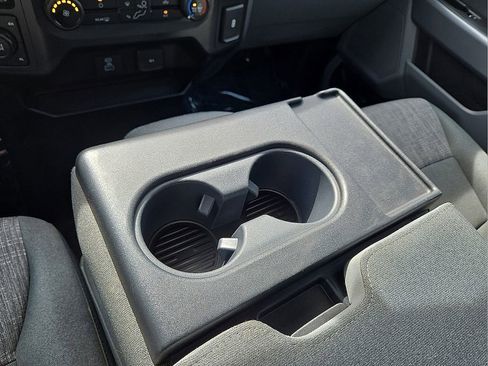 Used 2021 Ford F150 XLT image 30