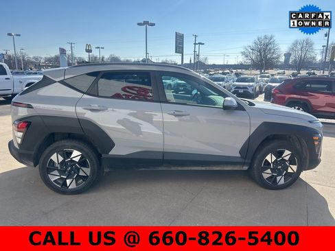 Used 2024 Hyundai Kona SEL image 4