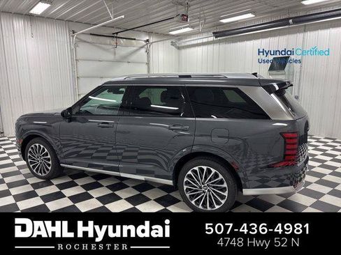 Certified 2026 Hyundai Palisade Calligraphy AWD/4WD image 4