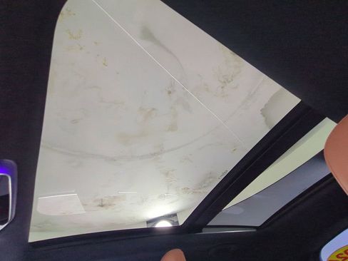 Used 2024 Mercedes-Benz GLC 300 4MATIC image 22