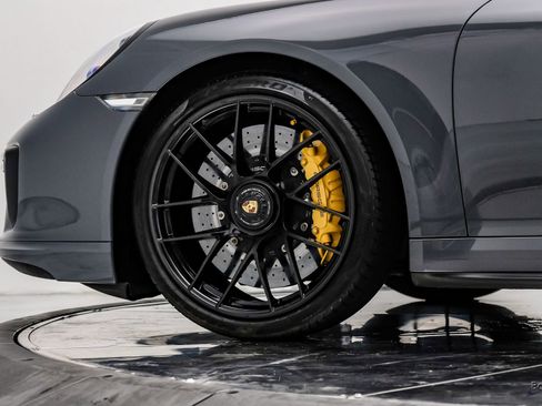 Used 2017 Porsche 911 Turbo S image 97