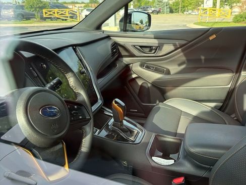 Used 2025 Subaru Outback Wilderness AWD/4WD image 5