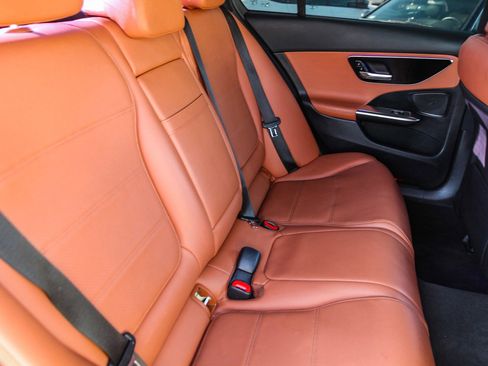 Used 2022 Mercedes-Benz C 300 Sedan image 27