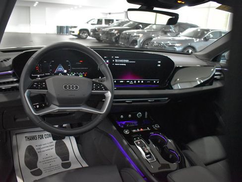Used 2025 Audi A5 2.0T Premium Plus w/ Premium Plus AWD/4WD image 23