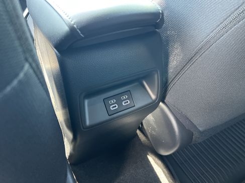 Certified 2026 Toyota Corolla SE image 32