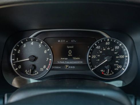 Used 2022 Nissan Frontier SV image 25