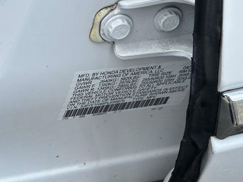 Used 2023 Acura MDX SH-AWD w/ Technology Package image 12