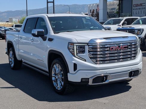 Certified 2023 GMC Sierra 1500 Denali w/ Technology Package AWD/4WD image 8