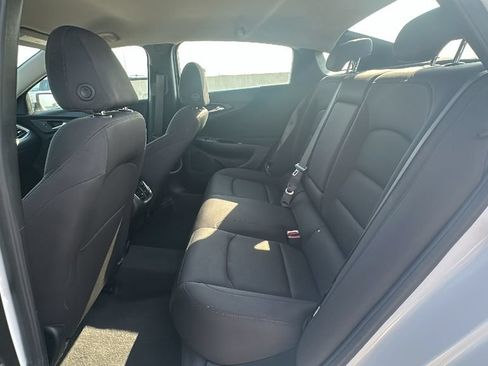 Used 2024 Chevrolet Malibu LT FWD image 31