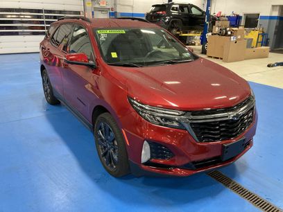 Used 2022 Chevrolet Equinox RS w/ Infotainment Package