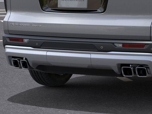 New 2026 Chevrolet Traverse LT image 14