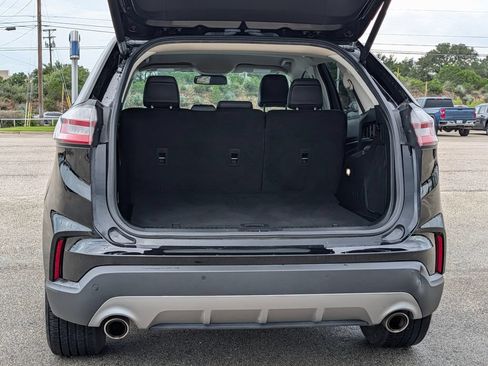 Used 2022 Ford Edge Titanium AWD/4WD image 7