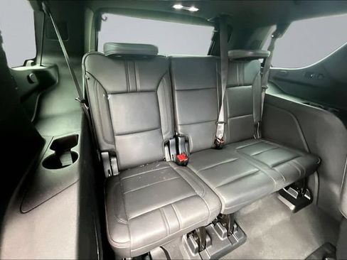 Used 2022 Chevrolet Tahoe RST w/ Sport Performance Package AWD/4WD image 26