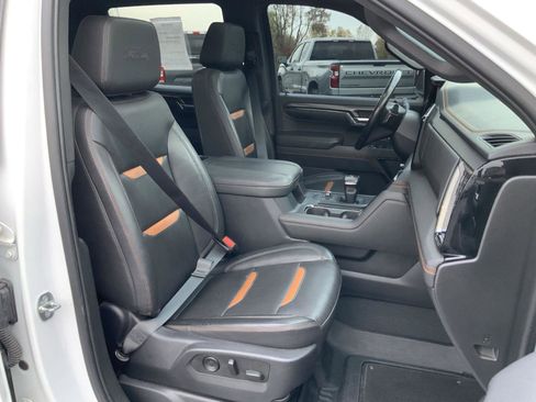 Used 2023 GMC Sierra 1500 AT4 w/ AT4 Premium Package image 68