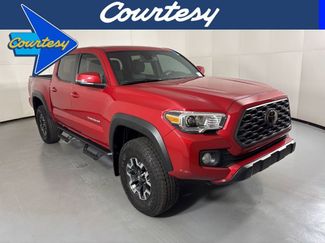 Used 2022 Toyota Tacoma TRD Off-Road w/ Technology Package video 1
