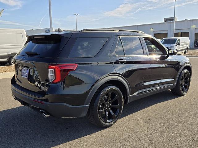 Certified 2023 Ford Explorer ST-Line w/ Class IV Trailer Tow Package RWD image 5