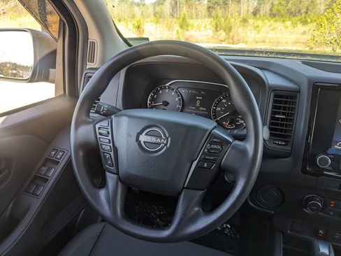 Used 2022 Nissan Frontier S w/ Technology Package image 24