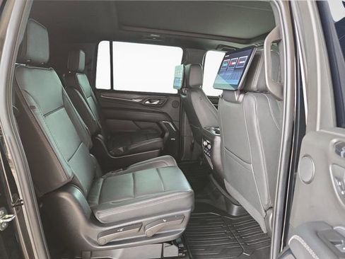 Used 2023 GMC Yukon XL Denali w/ Max Trailering Package AWD/4WD image 35