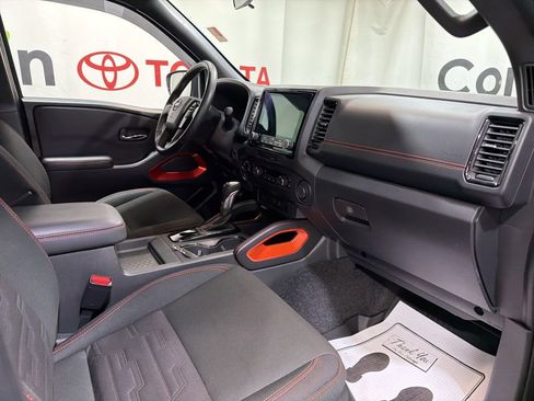 Used 2023 Nissan Frontier PRO-4X w/ Tow Package AWD/4WD image 11