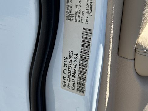 New 2026 Jeep Grand Cherokee L Limited AWD/4WD image 27