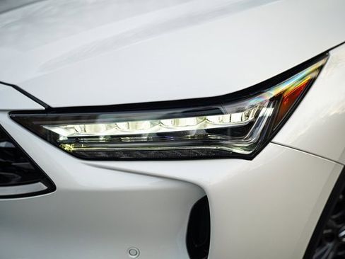Used 2023 Acura MDX A-Spec image 3