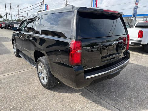 Used 2019 Chevrolet Suburban Premier image 6