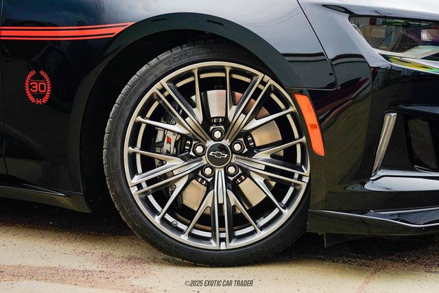 Used 2022 Chevrolet Camaro ZL1 RWD image 45