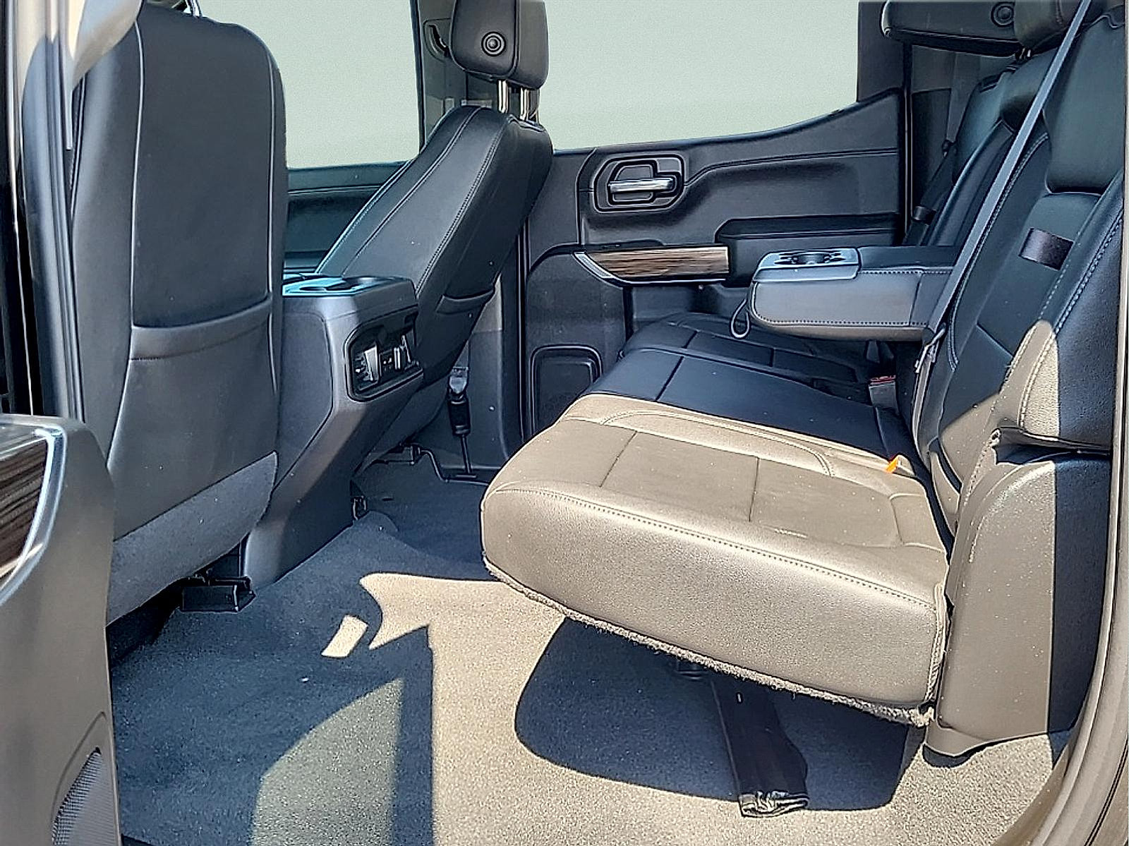 Used 2021 Chevrolet Silverado 1500 RST w/ All Star Edition Plus AWD/4WD image 12