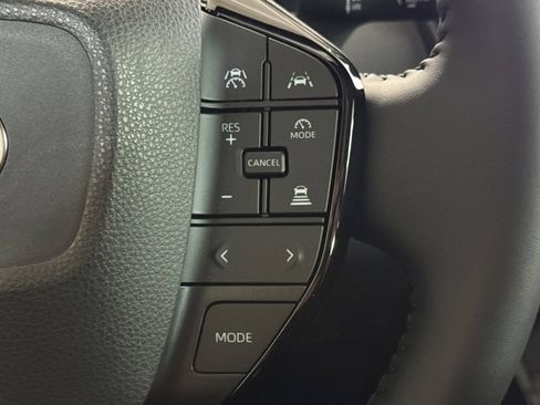 New 2027 Toyota Prius XLE FWD image 29