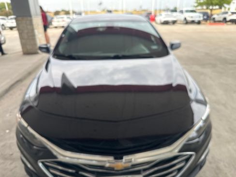 Used 2020 Chevrolet Malibu LT FWD image 31