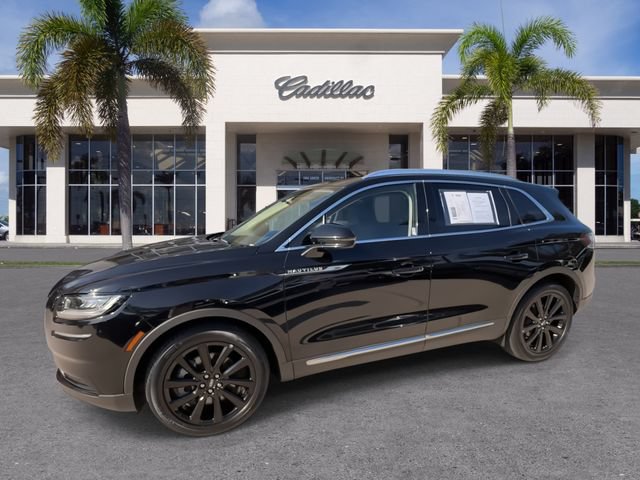 Used 2023 Lincoln Nautilus Reserve w/ Monochromatic Package FWD image 7