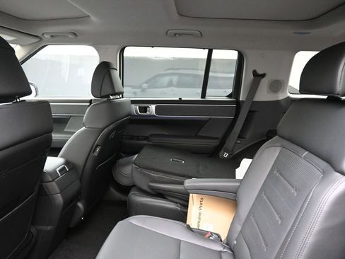 New 2026 Hyundai Santa Fe Limited AWD/4WD image 18