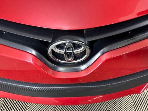 Used 2014 Toyota Corolla L image 9