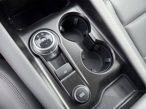 New 2025 Ford Explorer Active w/ Active Comfort Package image 23