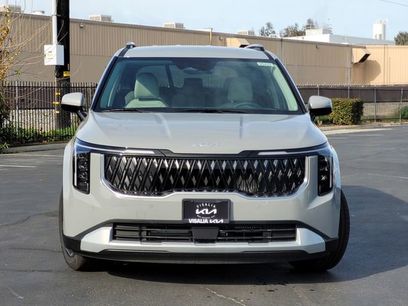 New 2026 Kia Carnival EX